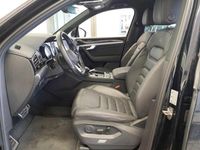 Gebraucht VW Touareg Style 231 PS (169 kW) 2022 Deep black perleffekt (metallic) SUV