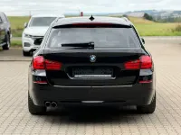 Gebraucht BMW 520 184 PS (135 kW) 2011 Schwarz Kombi