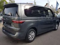 Gebraucht VW Multivan Life 150 PS (110 kW) 2025 Indiumgrau metallic Van / Kleinbus
