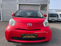 Gebraucht Toyota iQ Basis 68 PS (50 kW) 2009 Rot Kleinwagen