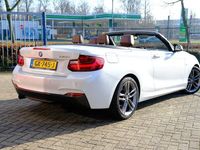 Gebraucht BMW 220 M Sport 184 PS (135 kW) 2015 Weiß Cabrio