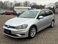 Gebraucht VW Golf VII 131 PS (96 kW) 2019 Reflexsilber metallic (metallic) Kombi