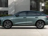 Neu Audi Q3 Sportback Advanced 150 PS (110 kW) 2025 Salbeigrün metallic SUV