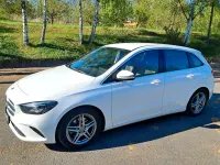 Gebraucht Mercedes B200 163 PS (119 kW) 2019 Weiß Van / Kleinbus