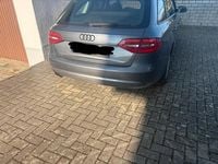 Gebraucht Audi A4 150 PS (110 kW) 2014 Andere farben Kombi