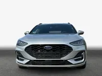 Gebraucht Ford Focus ST-Line X 155 PS (114 kW) 2024 Moondust silber metallic Kombi