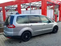 Używany Ford Galaxy 140 KM (102 kW) 2008 Srebrny Minivan