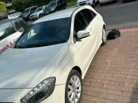 Gebraucht Mercedes A180 122 PS (89 kW) 2013 Weiß Kombi