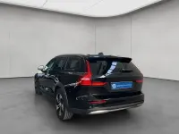 Gebraucht Volvo V60 CC 145 PS (106 kW) 2024 Kombi