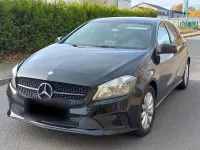 Gebraucht Mercedes A180 Style 122 PS (89 kW) 2016 Schwarz Limousine