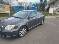 gebraucht Toyota Avensis 1.8 VVT-i Sol