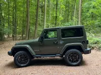 Gebraucht Jeep Wrangler Sahara 200 PS (147 kW) 2015 Grün SUV