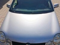 Gebraucht VW Polo 64 PS (47 kW) 2003 Silber Kleinwagen
