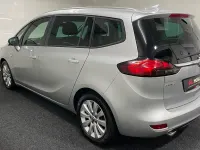 Gebraucht Opel Zafira 170 PS (125 kW) 2017 Argon silber/ice silver (m2) Van / Kleinbus