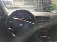 Gebraucht BMW 325 193 PS (141 kW) 2001 Limousine