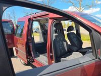 Gebraucht VW Caddy Maxi 105 PS (77 kW) 2011 Rot Van / Kleinbus