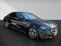 Używany Mercedes E220 Advanced 197 KM (144 kW) 2025 Czarny Sedan/Limuzyna