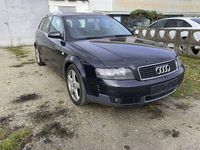 Gebraucht Audi A4 131 PS (96 kW) 2004 Schwarz Kombi