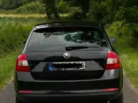 Gebraucht Skoda Rapid Joy 90 PS (66 kW) 2016 Schwarz Kleinwagen