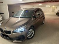 Gebraucht BMW 218 Active Tourer 140 PS (102 kW) 2019 Braun Van / Kleinbus