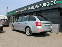 Gebraucht Skoda Octavia Active 140 PS (102 kW) 2014 Silber Kombi