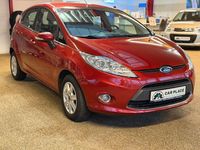 Gebraucht Ford Fiesta Ghia 82 PS (60 kW) 2011 Rot Kleinwagen