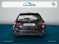 Gebraucht BMW 330e Performance 292 PS (214 kW) 2022 Schwarz Kombi