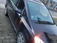 Gebraucht Opel Zafira 125 PS (91 kW) 2010 Schwarz Van / Kleinbus