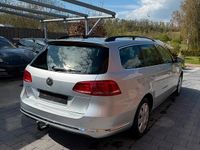 Second-hand VW Passat 122 CP (89 kW) 2013 Argintiu Break