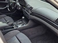 Second-hand BMW 325 192 CP (141 kW) 2001 Alb Berlinǎ