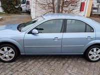 Gebraucht Ford Mondeo Ghia 145 PS (106 kW) 2006 Blau Limousine