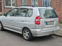 Gebraucht Mitsubishi Space Star 102 PS (75 kW) 2001 Silber Van / Kleinbus