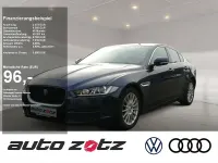 Gebraucht Jaguar XE Prestige 163 PS (119 kW) 2016 Loire blue Limousine