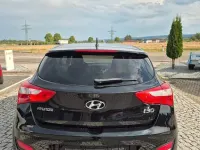 Gebraucht Hyundai i30 99 PS (72 kW) 2014 Phantom black / mic Coupé