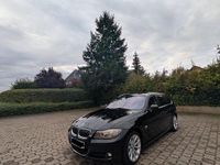 Gebraucht BMW 325 218 PS (160 kW) 2011 Schwarz Kombi