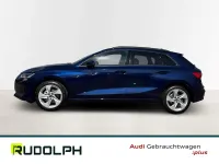Gebraucht Audi A3 Ambiente 116 PS (85 kW) 2025 Blau Limousine