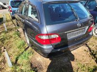 Second-hand Mercedes E200 184 CP (135 kW) 2008 Gri Berlinǎ