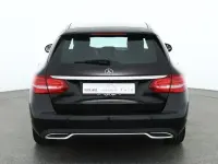 Gebraucht Mercedes C180 Avantgarde 156 PS (114 kW) 2017 Obsidianschwarz Kombi