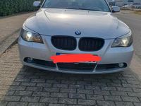 Gebraucht BMW 525 177 PS (130 kW) 2004 Grau Limousine