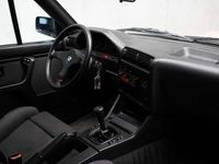 Gebraucht BMW 325 Cabriolet 170 PS (125 kW) 1987 Diamantschwarz metallic Cabrio