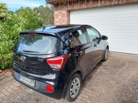 gebraucht Hyundai i10 in schwarz-gepflegter Zustand-Ideal für Anfänger