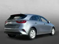 Neu Kia Ceed Comfort 101 PS (74 kW) 2025 Andere Kleinwagen