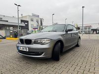 Gebraucht BMW 116 122 PS (89 kW) 2010 Grau Kleinwagen