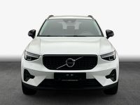Gebraucht Volvo XC40 Plus 192 PS (141 kW) 2022 Crystal weißperleffekt SUV