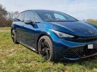 Second-hand Cupra Born 169 kW (231 CP) 2022 Albastru Hatchback