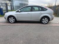 Gebraucht Ford Focus Style 101 PS (74 kW) 2008 Silber Limousine