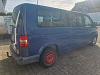 Second-hand VW Transporter 105 CP (77 kW) 2005 Albastru Van