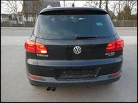 Gebraucht VW Tiguan LOUNGE 140 PS (102 kW) 2015 Schwarz SUV