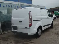 Gebraucht Ford 300 Trend 131 PS (96 kW) 2019 Weiß Van / Kleinbus