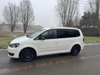 Gebraucht VW Touran 105 PS (77 kW) 2011 Weiß Van / Kleinbus